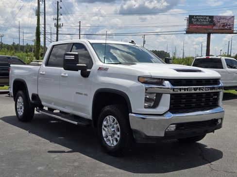 Used 2023 Chevrolet Silverado 3500 LT w/ Convenience Package AWD/4WD image 6