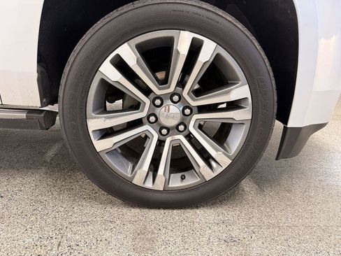 Used 2019 GMC Yukon XL Denali w/ Denali Ultimate Package AWD/4WD image 46