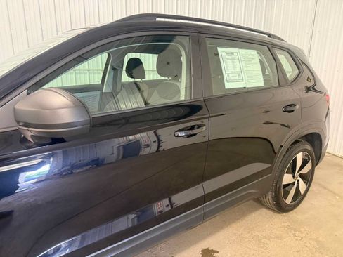 Used 2024 Volkswagen Taos S AWD/4WD image 7