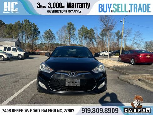 Used 2016 Hyundai Veloster Coupe 3D w/ Option Group 02 image 8