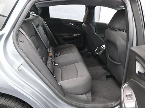 Used 2025 Chevrolet Malibu LT FWD image 33