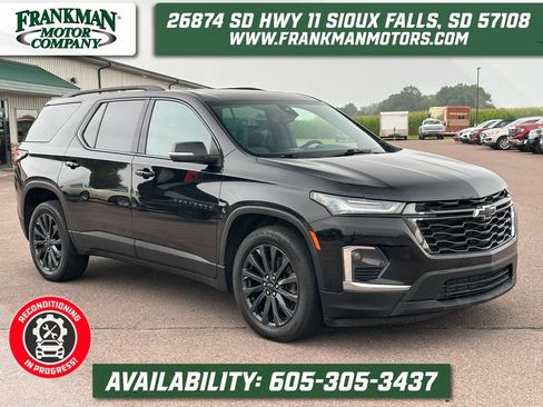Used 2023 Chevrolet Traverse RS AWD/4WD image 1
