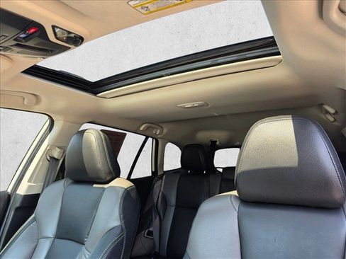 Used 2024 Subaru Outback Onyx Edition XT AWD/4WD image 24