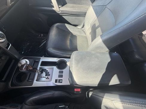 Used 2015 Toyota 4Runner Limited AWD/4WD image 12