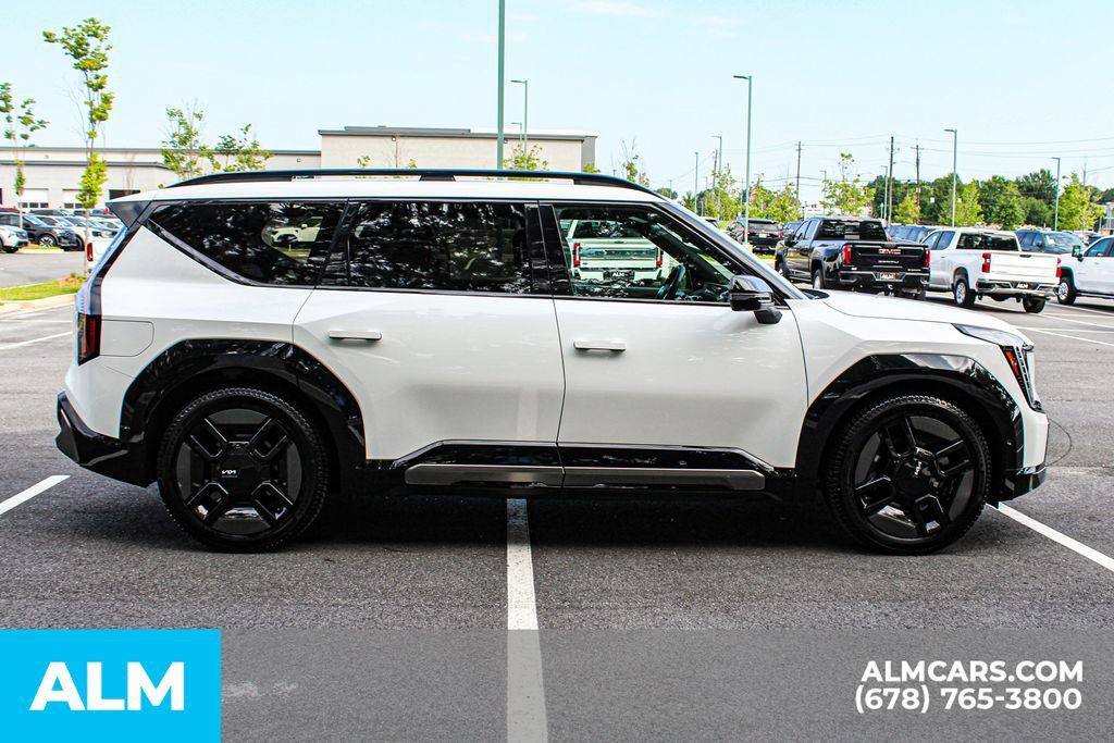 Used 2024 Kia EV9 GT-Line AWD/4WD image 8