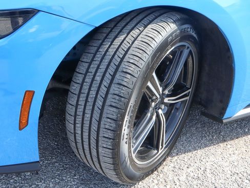 Used 2024 Ford Mustang Premium RWD image 18