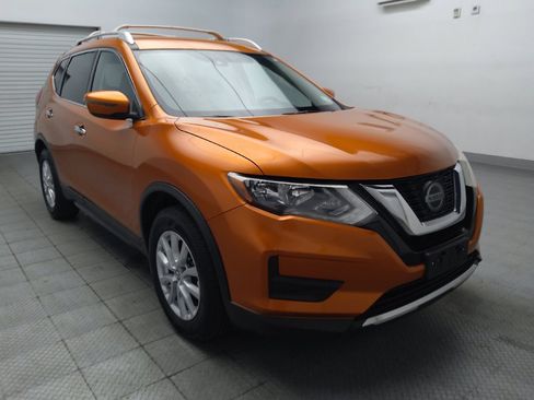 Used 2020 Nissan Rogue SV FWD image 13