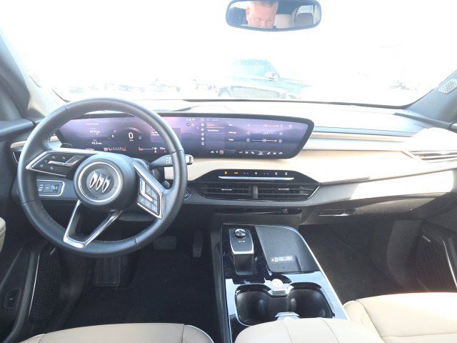 Used 2026 Buick Enclave Preferred AWD/4WD image 9