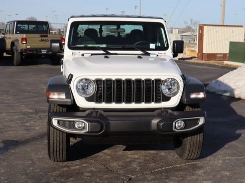 New 2026 Jeep Gladiator Sport image 16