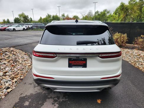 Used 2022 Lincoln Corsair AWD w/ Premium Package image 4