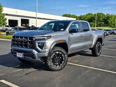 New 2026 GMC Canyon AT4 w/ AT4 Premium Package AWD/4WD image 2