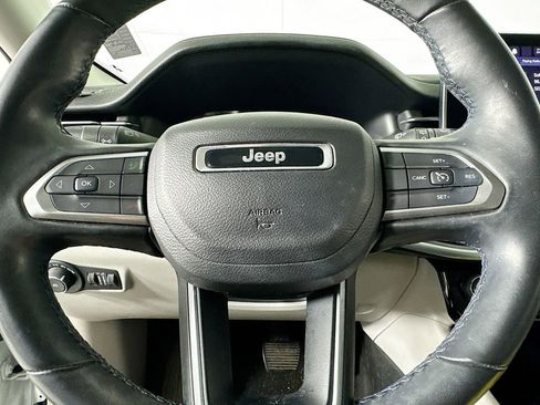 Used 2022 Jeep Compass Latitude w/ Convenience Group AWD/4WD image 31