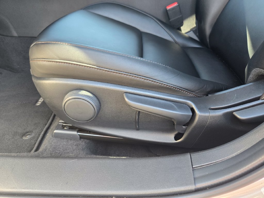 Certified 2026 MAZDA MAZDA3 s Sport FWD image 14