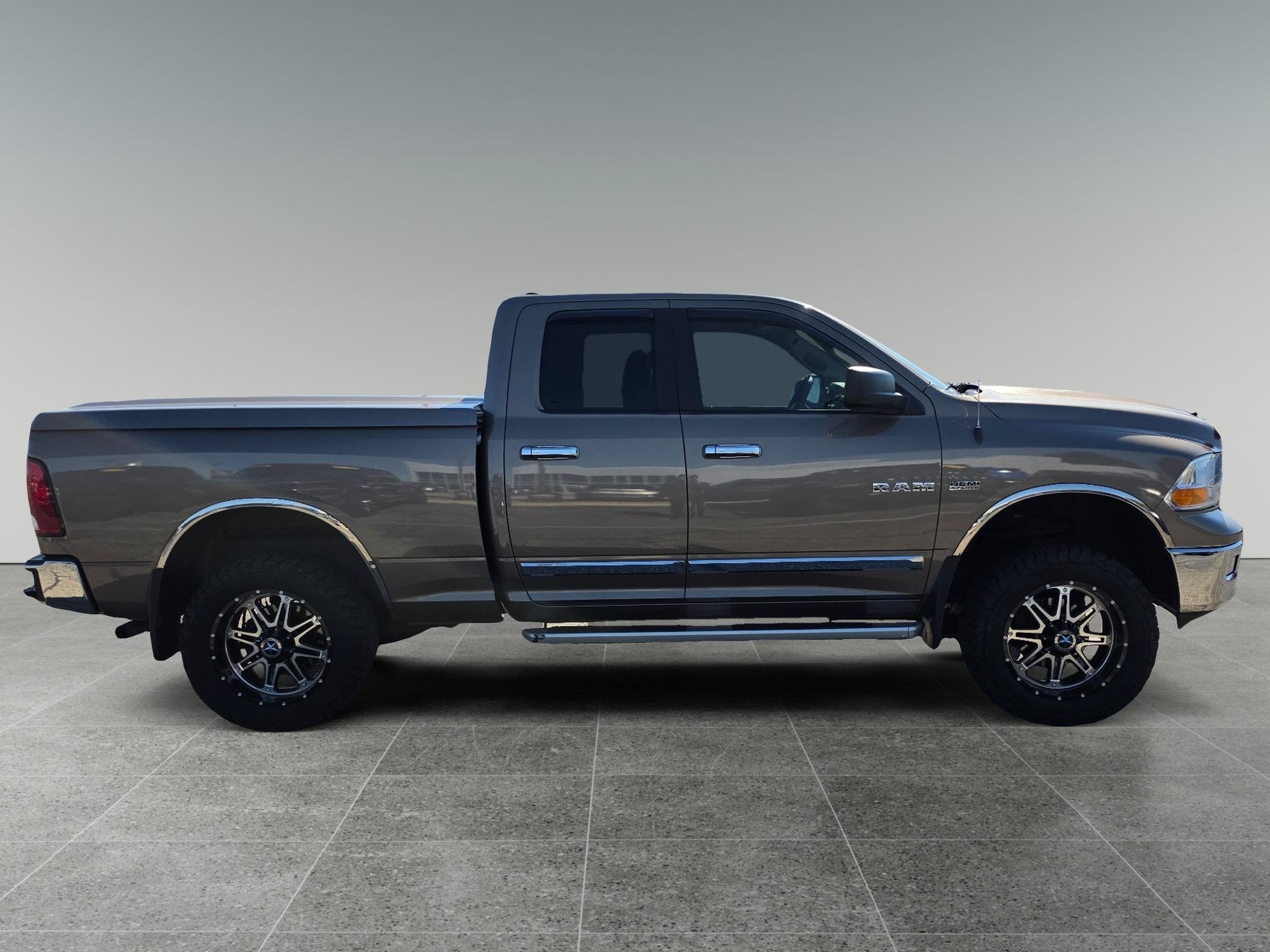 Used 2009 Dodge Ram 1500 Truck SLT w/ Popular Equipment Group AWD/4WD image 7