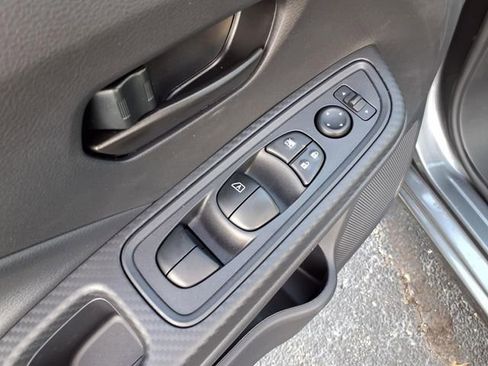 Certified 2025 Nissan Versa S w/ Trunk Package image 19