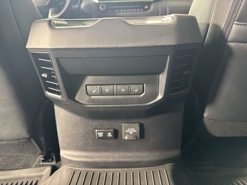 Used 2025 Toyota Tundra Platinum image 13