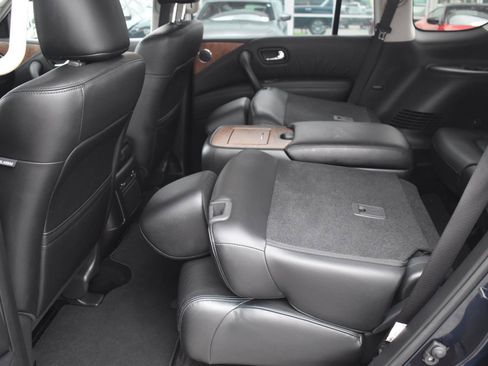 Used 2024 Nissan Armada SL w/ Captain's Chairs Package RWD image 74