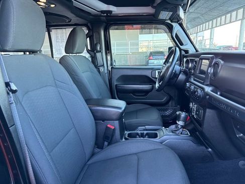 Used 2020 Jeep Wrangler Unlimited Sport image 14