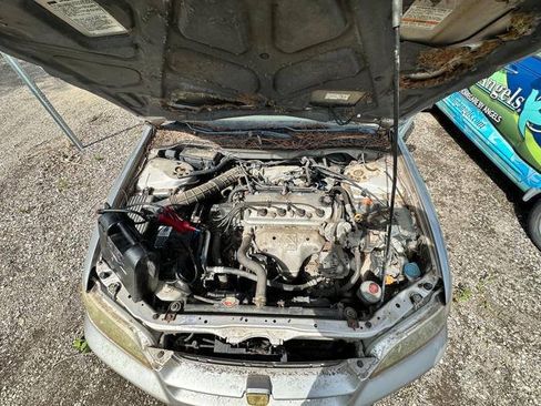 Used 1999 Honda Accord EX image 43