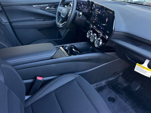 New 2026 Chevrolet Blazer EV LT w/ Midnight/Sport Edition image 15