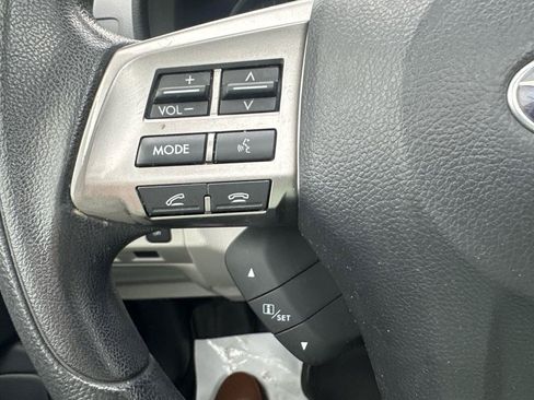 Used 2015 Subaru Forester 2.5i Premium w/ All-Weather Package AWD/4WD image 39