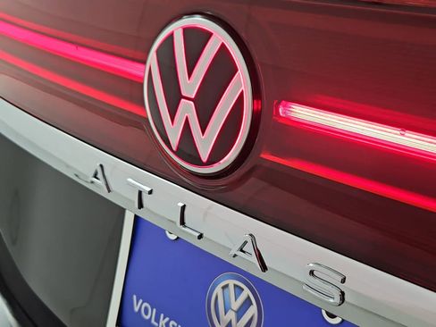 New 2026 Volkswagen Atlas SE AWD/4WD image 12