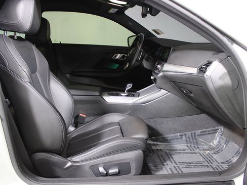 Used 2022 BMW 230i Coupe w/ Convenience Package image 15