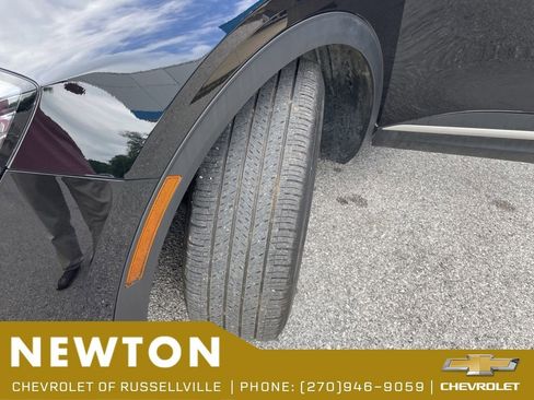 Used 2025 Kia Sportage EX FWD image 54