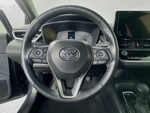 Certified 2025 Toyota Corolla SE FWD image 11