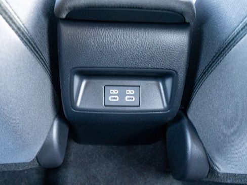 Used 2025 Toyota Corolla LE w/ LE Premium Package image 17