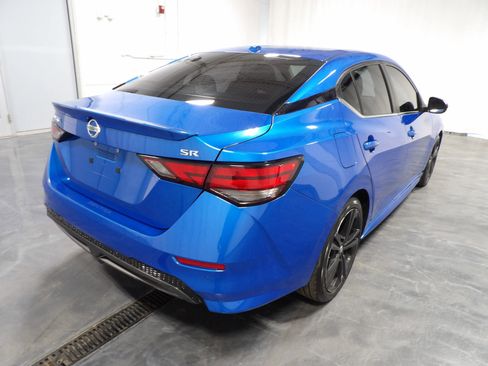 Used 2020 Nissan Sentra SR image 4