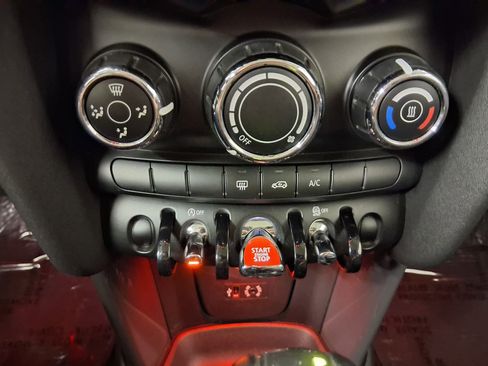 Used 2014 MINI Cooper 2-Door Hardtop FWD image 16