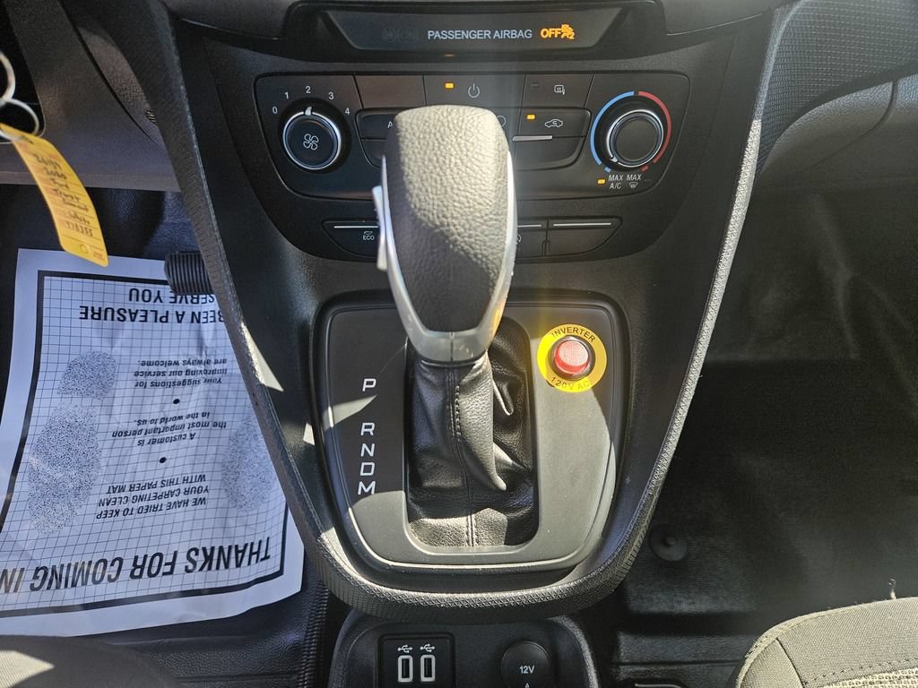 Used 2020 Ford Transit Connect XL FWD image 12