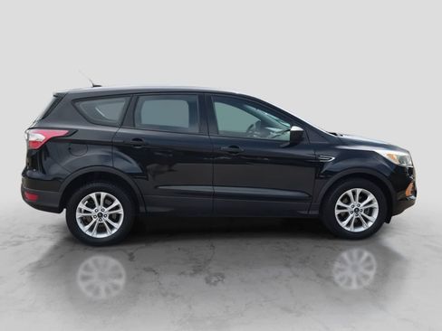Used 2017 Ford Escape S FWD image 9
