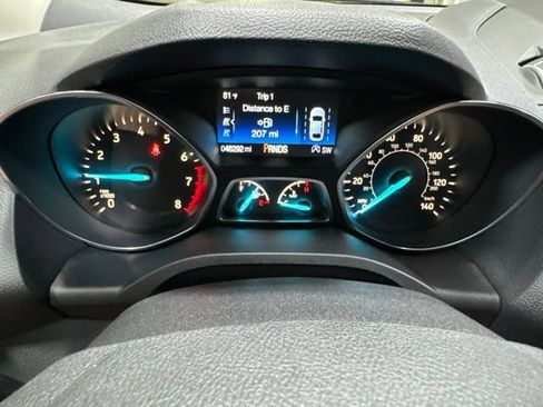 Used 2019 Ford Escape SE AWD/4WD image 16
