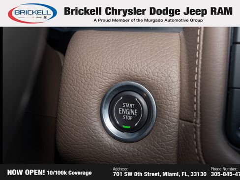 Used 2021 GMC Yukon Denali w/ Denali Premium Package image 30