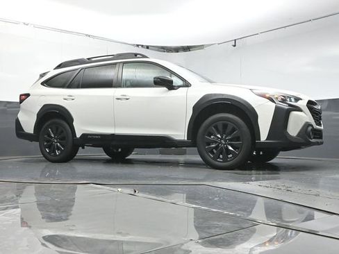 Used 2023 Subaru Outback Onyx Edition XT image 33
