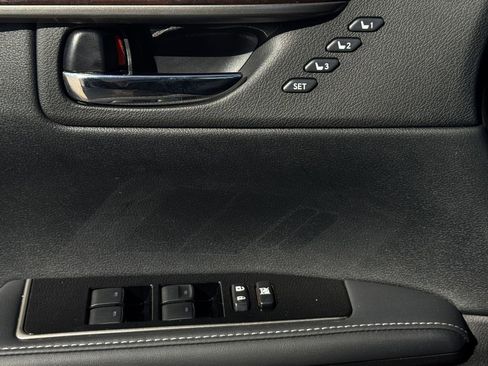 Used 2018 Lexus ES 350 w/ Premier Package image 23