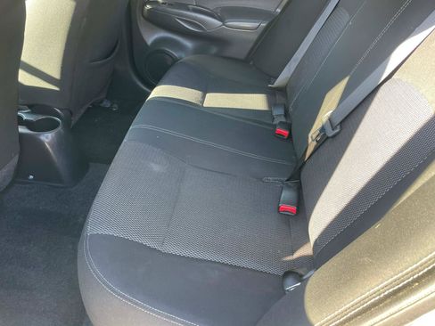 Used 2018 Nissan Versa SV image 12