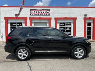 Used 2018 Ford Explorer XLT video 1