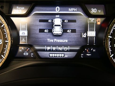 Used 2022 RAM 1500 Limited image 14