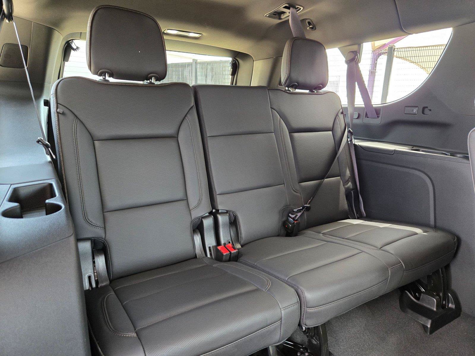 Used 2024 Chevrolet Suburban High Country w/ Max Trailering Package AWD/4WD image 32