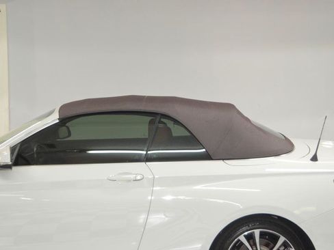Used 2020 BMW 230i xDrive Convertible w/ Convenience Package AWD/4WD image 7