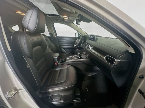 Used 2025 MAZDA CX-5 AWD 2.5 S w/ Preferred Package image 34