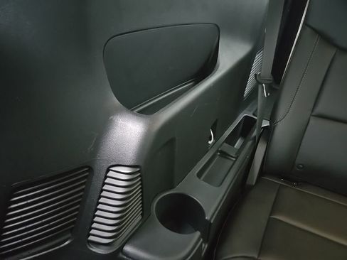 Used 2023 Ford Explorer XLT w/ Equipment Group 202A image 85