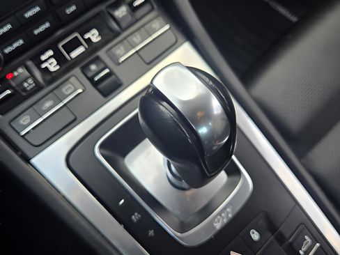 Used 2019 Porsche 911 Turbo image 27