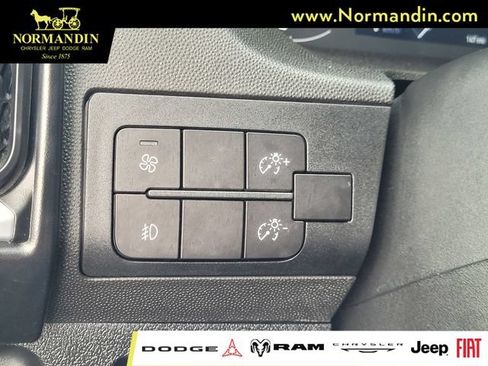 Used 2024 RAM ProMaster 2500 w/ Quick Order Package 22G SLT FWD image 15