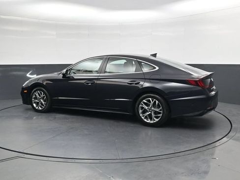 Used 2023 Hyundai Sonata SEL w/ Preferred Accessory Package FWD image 6