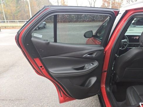 Used 2024 Buick Encore GX Sport Touring w/ Comfort Package image 25