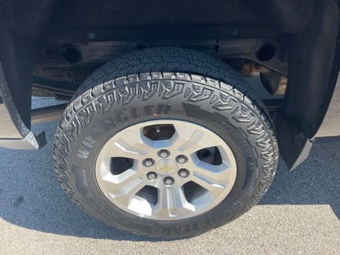 Used 2014 Chevrolet Silverado 1500 LTZ Z71 AWD/4WD image 8